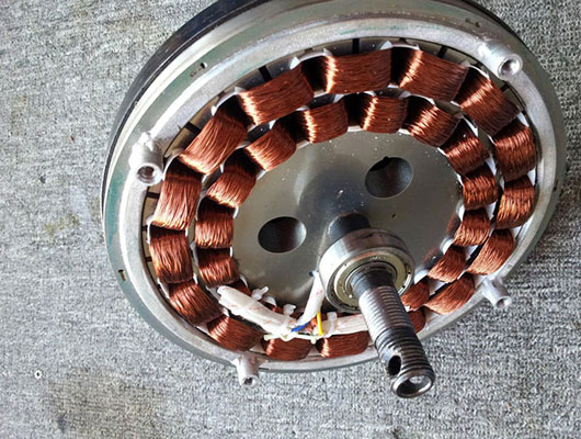 The function of waterborne insulating paint in electrical equipment